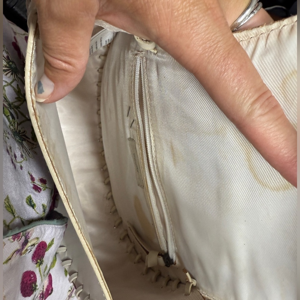 Ecote White BraidedLeather Round Crossbody Western Bag - Picture 12 of 14